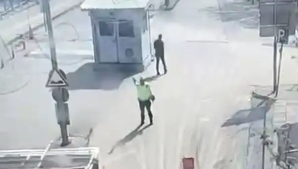 CHP Otobüs Şoförüne Evinin Kapısında Hapis Cezası: Olayın Perde Arkası Ne?