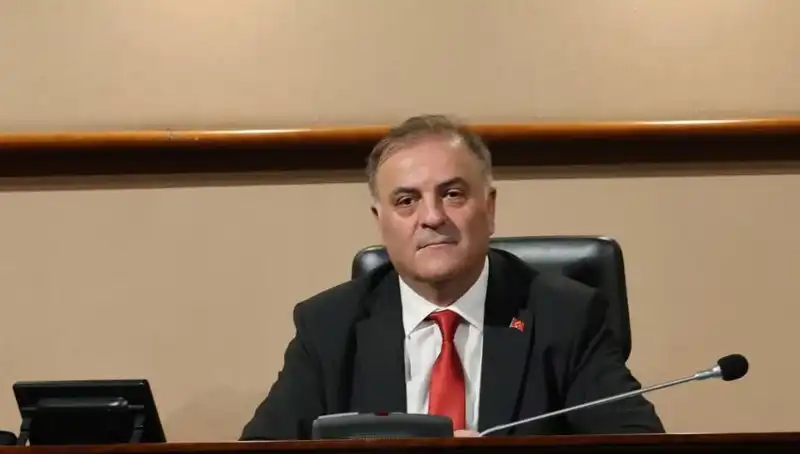 Nuri Aslan Kimdir? İBB Başkanvekili’nin Hayatı ve Kariyeri