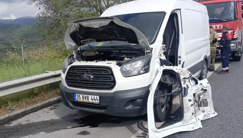 Aydın-İzmir Otoyolu'nda Feci Kaza: Hayatını Kaybedenlerin Sayısı Artıyor