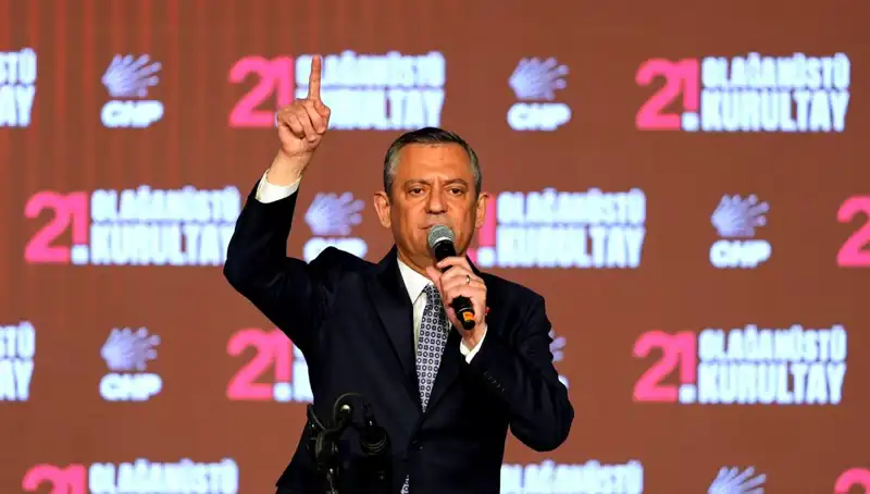 Özgür Özel'in Cunta Sözleri Yargıya Taşındı: Siyasi Gerginlik Tırmanıyor