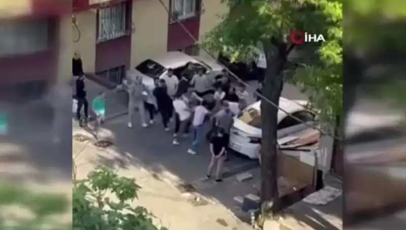 Madde Bağımlılığı: Kapıları Zorlayan Genç Bir Adamın Çarpıcı Hikayesi