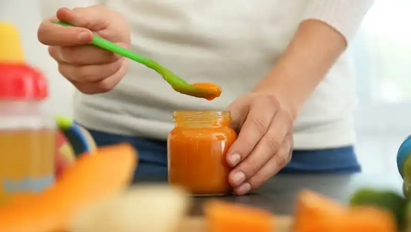 26 Yaşındaki Genç, 1 Hafta Sadece Bebek Maması Yedi: Sonuçlar Şok Edici