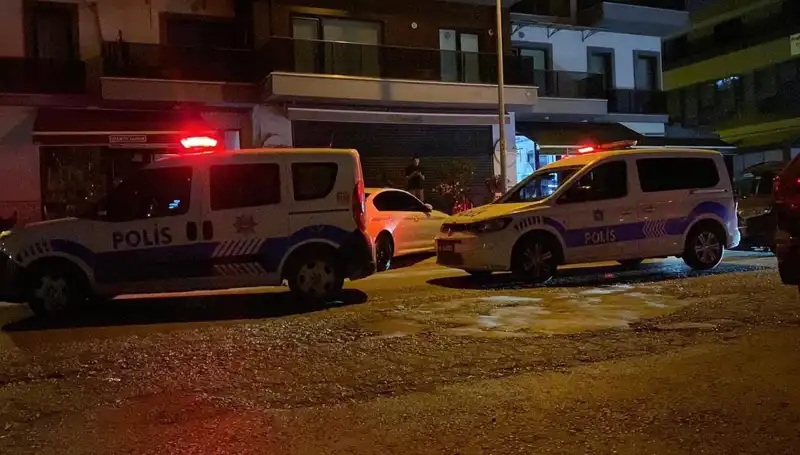 Kocaeli’de Gençler Arasında Bıçaklı Kavga: İki Yaralı ve Olayın Ardındaki Sebepler