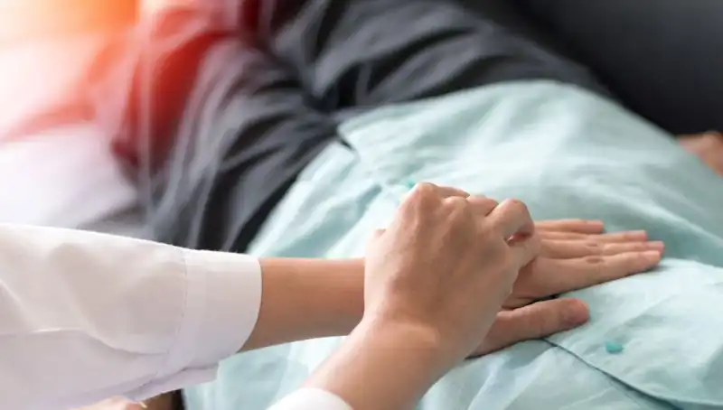 Hayat Reddetti: Doktora Gittiğinde 1 Yıl Ömrü Kaldığını Öğrendi