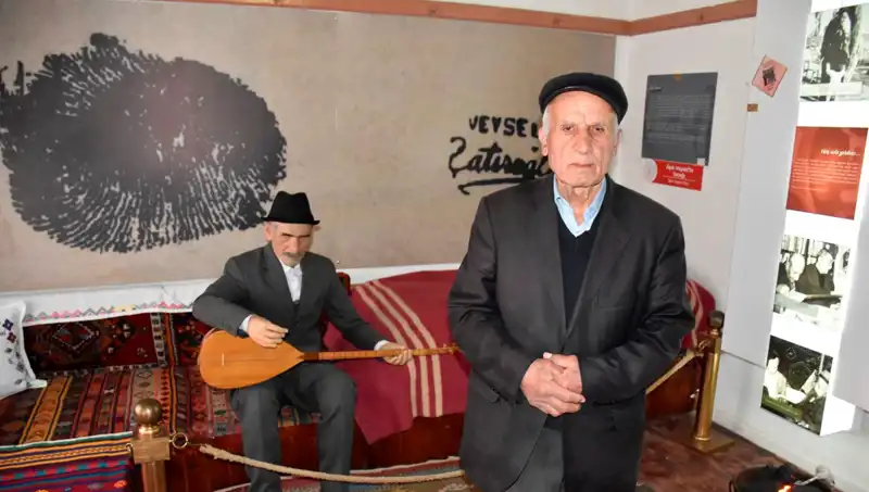 Aşık Veysel'in Hayatı: Bilinmeyenler ve Hüzünlü Vedası