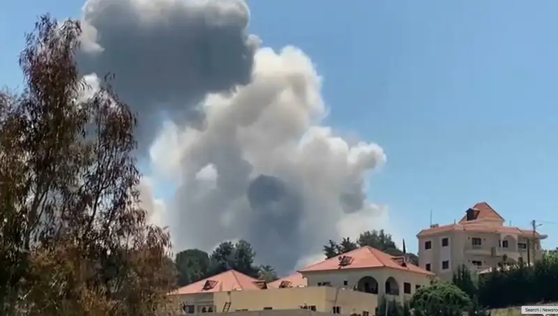 İsrail'in Lübnan'a Yönelik Hava Saldırısı: Bölgedeki Gerginlik Tırmanıyor
