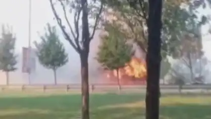 Şişli'de Yangın Çıkaran Şüpheli Serin Kanlılıkla Yakalandı!