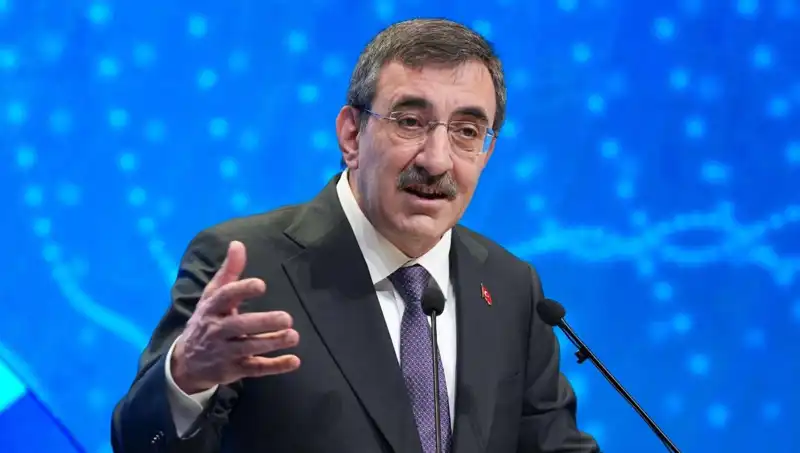 Cevdet Yılmaz'dan Sarsıcı Açıklama: Boykot Çağrılarına Tepki Gösterdi