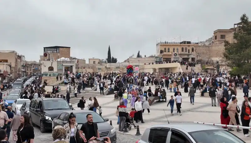 Mardin’de Ramazan Bayramı’nda Turist Akını: Tarih ve Kültür İç İçe