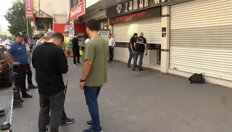 Güpegündüz Cadde Ortasında Kuyumcu Soyma Girişimi: Olayın Detayları