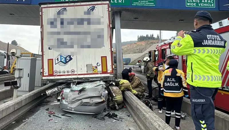 Bayram Tatilinde Yürekleri Yakan Kaza: 74 Can Kaybı