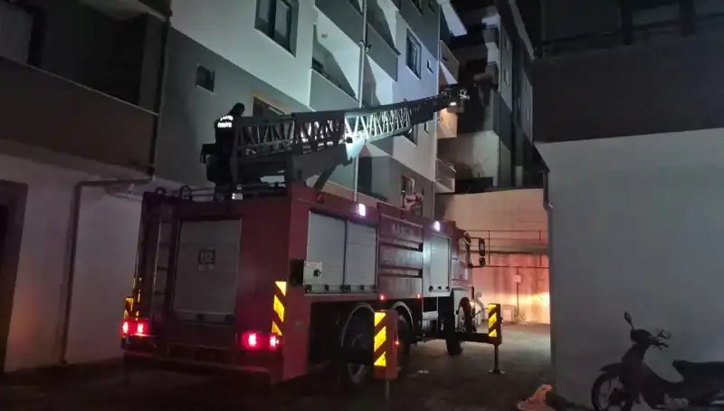 Çocukların Uyku Macerası: Mahalledeki Kaos Anları