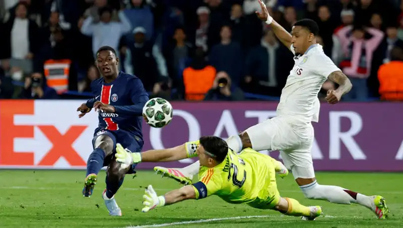 Şampiyonlar Ligi Rövanşları: Aston Villa ve Dortmund'un Şampiyonluk Mücadelesi