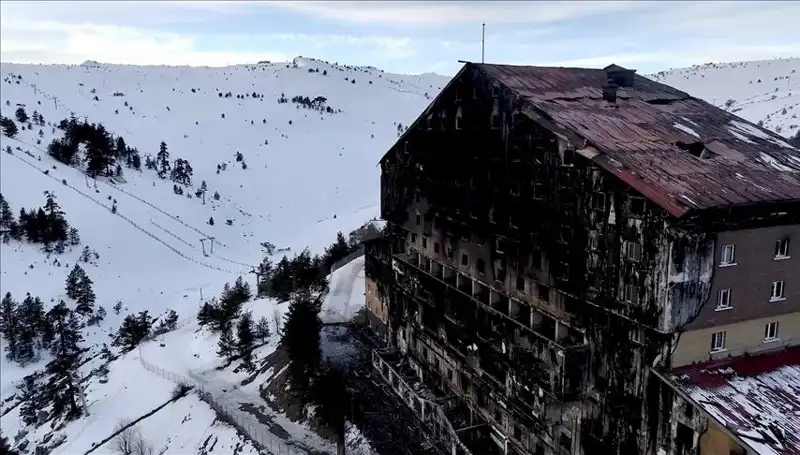 Kartalkaya'daki Yangın Faciası: 8 Kişi Tahliye Edildi
