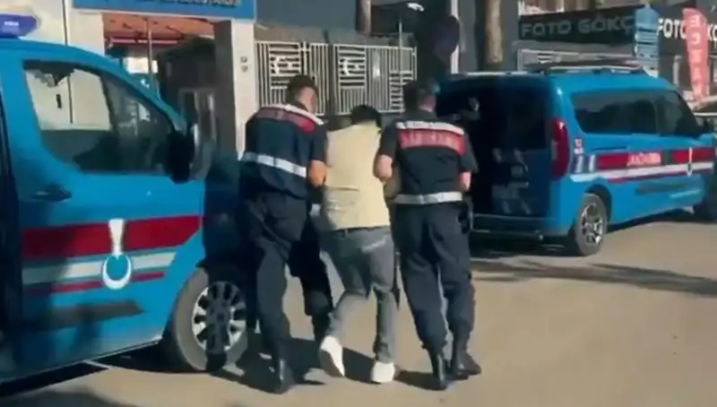 10 İlde Muazzam Operasyon: 5 Suç Örgütüne 74 Gözaltı!