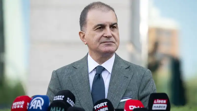 Ömer Çelik'ten Sert Tepki: "Meşru Demokratik Alanı Tehdit Eden Sözler Yok Hükmündedir"