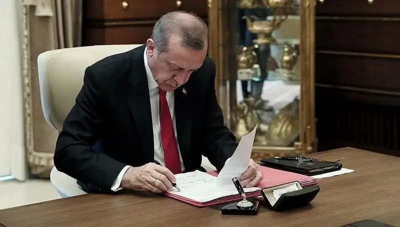 Türkiye'de Cumhurbaşkanı Tarafından 9 Hükümlüye Af Kararı Alındı
