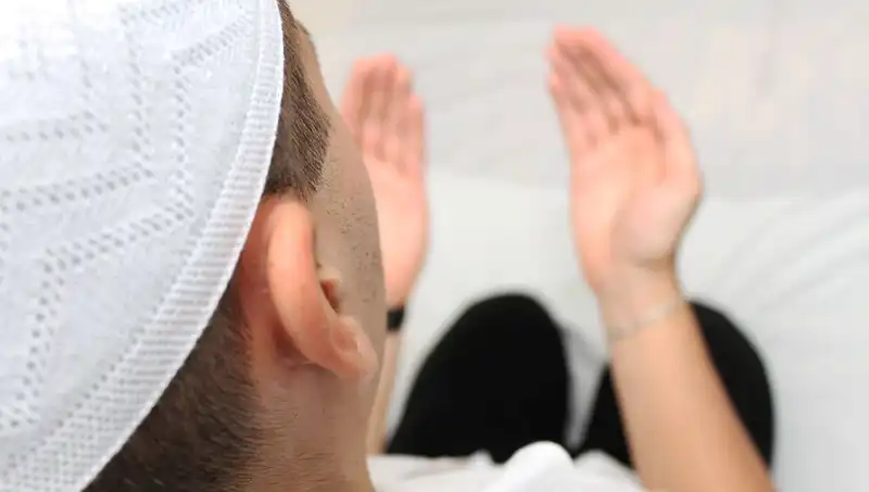 Seferi Namazı Nedir? Nasıl Kılınır ve Rekatları Nelerdir?