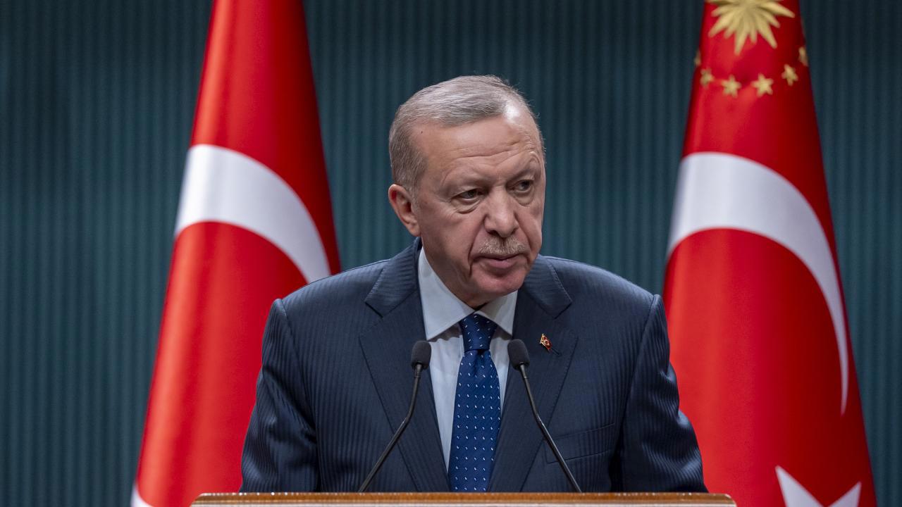 Cumhurbaşkanı Erdoğan'dan Ekonomi Açıklaması: Dezenflasyon 2025'te Sürmeye Devam Edecek