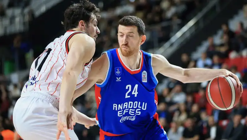 Anadolu Efes Euroleague’de Şampiyonluk Yolunda Kritik Maçına Çıkıyor!