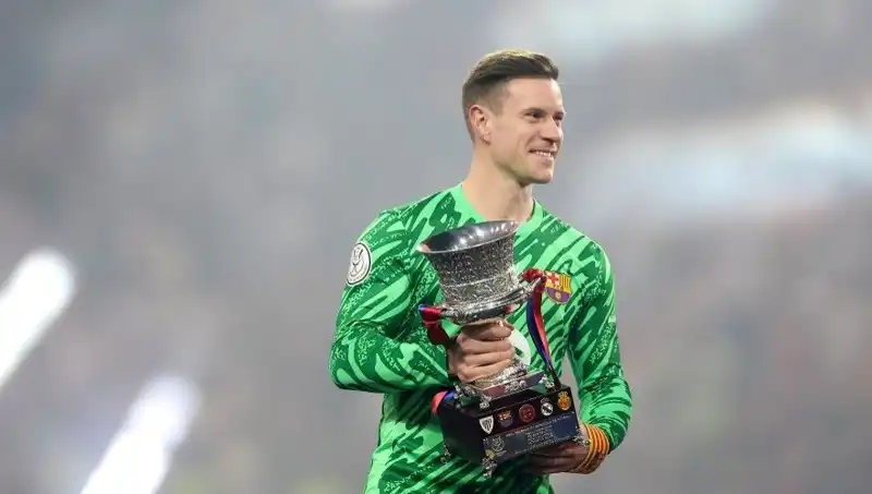 Barcelona'nın Kalesi Ter Stegen, Uzun Süre Sonra Saha Dönüşüne Hazırlanıyor