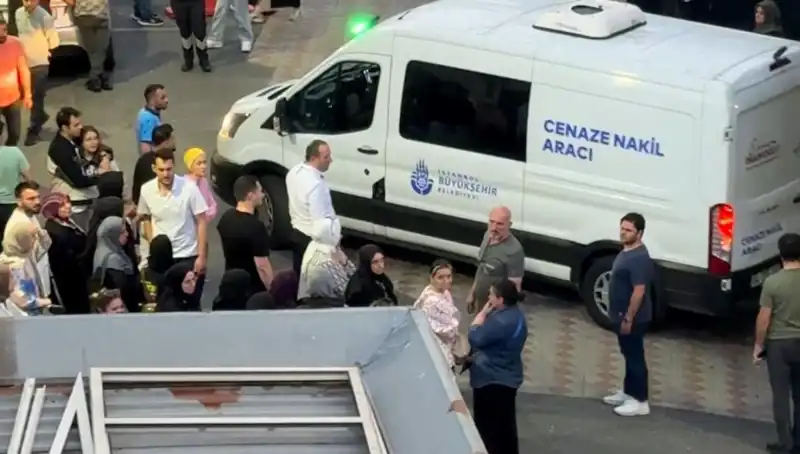 İstanbul’da 3 Aylık Bebeğin Şüpheli Ölümü Tartışmaları Büyütüyor