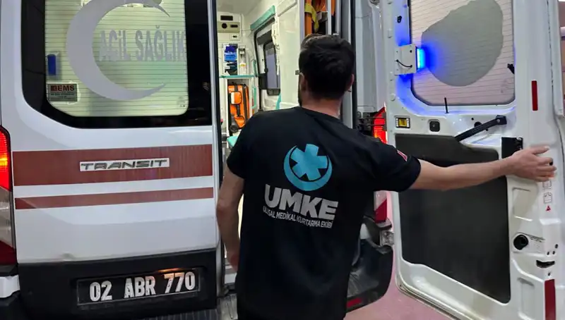 Eteği Tekere Takılan Bisiklet Sürücüsü Feci Bir Kaza Geçirdi