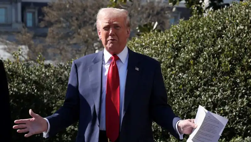 Trump'tan Şok Seyahat Yasağı: 43 Ülke İle Sınırlar Kapatıldı!
