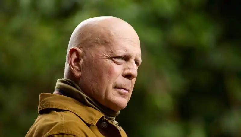 Bruce Willis'in Hastalığı Afazi: Belirtileri ve Hayatı Üzerindeki Etkileri