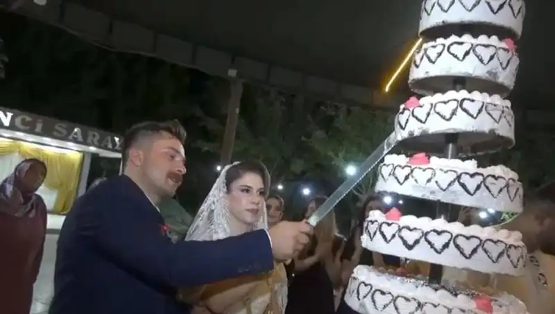 Düğün Günü Kabusa Dönüştü: Geline Hastane Yolu Göründü