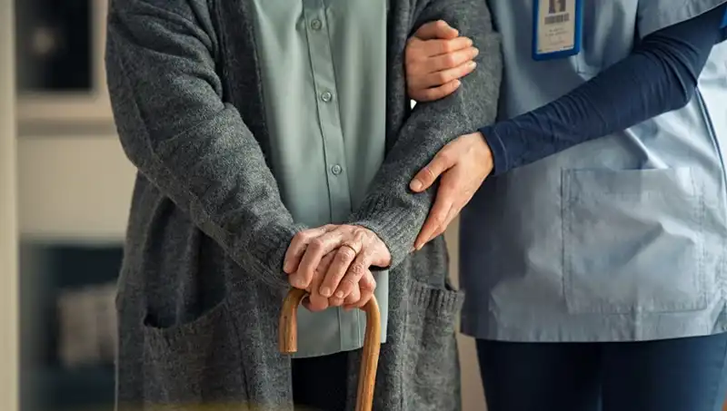 Dünyanın En Yaşlı Doktorunun 102 Yaşına Ulaşmasının Sırları Neler?