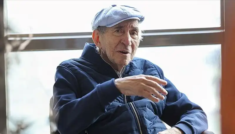 Altan Öymen Entübe Edildi: Yoğun Bakımda Kritik Süreç Başladı