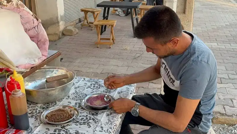 Toros Dağları'ndan Eşsiz Lezzet: Yöresel Tabağı 50 TL'ye Satıyor