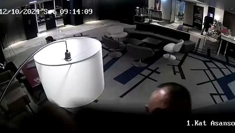 İBB Yolsuzluk Soruşturmasında Şok Kamera Görüntüleri ve Bantlama Uygulaması