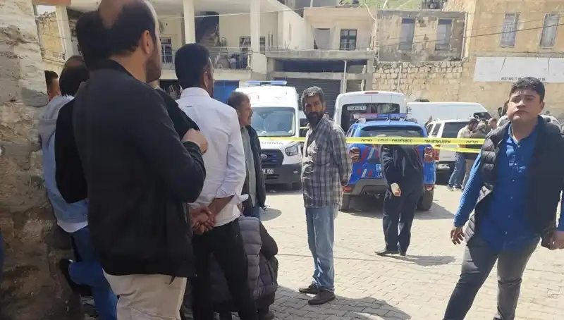 Cami Tuvaletinde Şok Edici Cinayet: Boğazı Kesilmiş Bir Ceset Bulundu