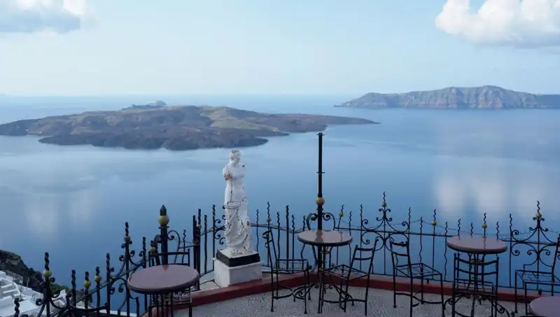 Santorini Tehlike Alarmı: Ada Sular Altında Kalabilir mi?