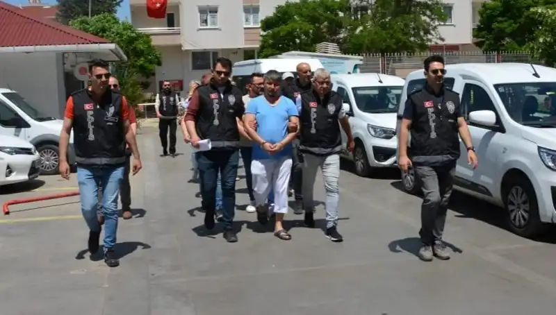 Lüleburgaz'da Fuhuş Operasyonu: 15 Gözaltı, 5 Tutuklama!