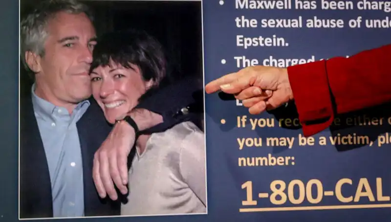 ABD'de Epstein Tartışması: Trump'ın Başkan Adaylığında Gizemli Ortağının Rolü