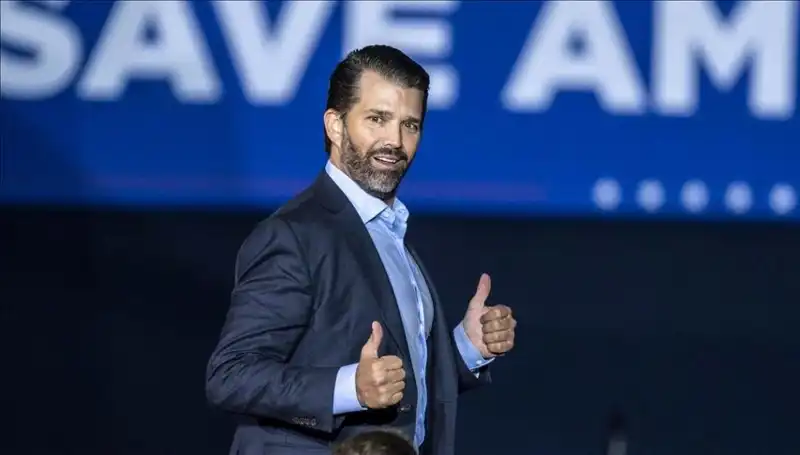 Trump'ın Oğlu, Babasının Sağlığını Kontrol İçin Acil Arama Yaptı!