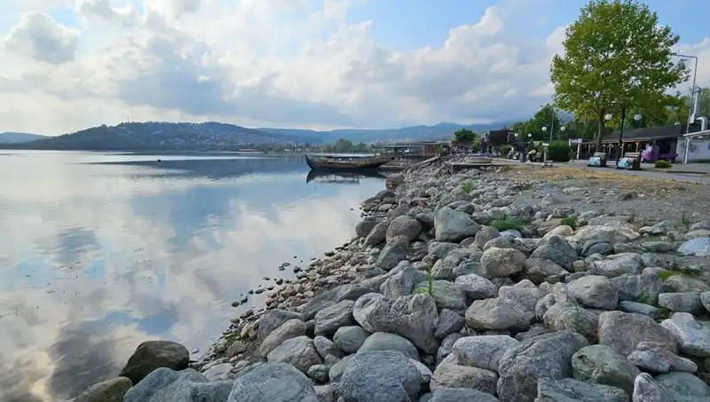 Sapanca Gölü'nde Su Seviyesinde Tarihi Düşüş: Neyin Bedeli?