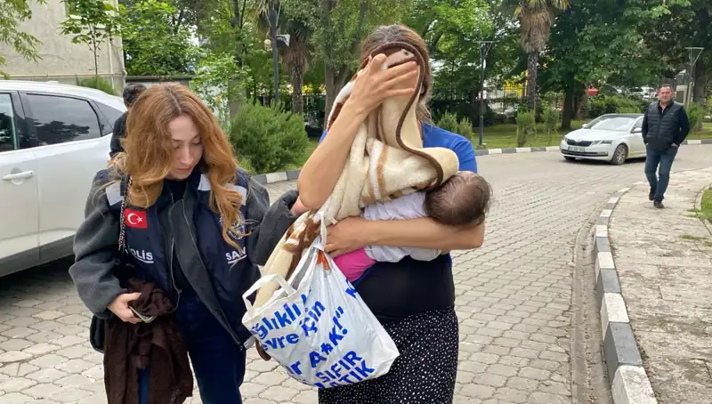 Evlerden Hırsızlık Yapan Kadın Yakalandı: Şok Edici Detaylar Ortaya Çıktı!