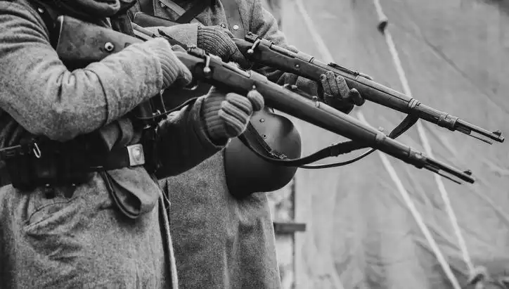 İngiliz İstihbarat Şefinin Aile Geçmişi: Dedesi Nazi Casusuymuş!