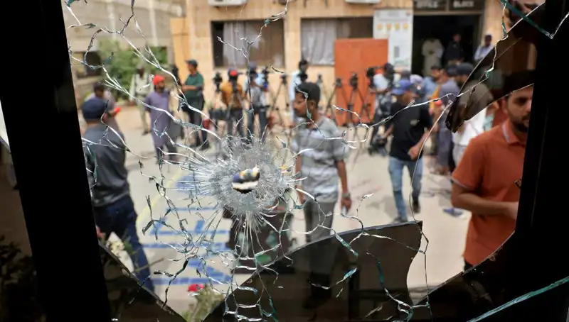Pakistan'da Deprem Anında Cezaevinden 200 Tutuklu Firar Etti