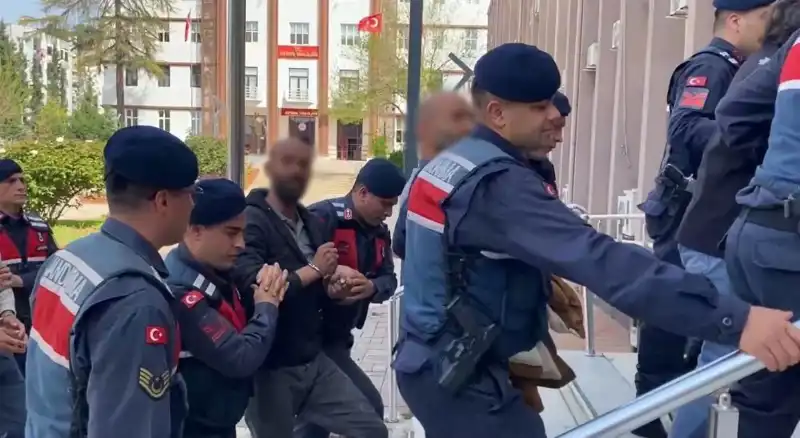 Civciv Baronunun Gözaltına Alınması Skandal Yaratıyor
