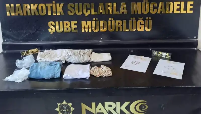Midesinden Kapsül Kapsül Uyuşturucu Çıkan Şahıs Şok Etti!