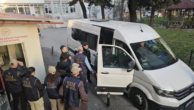 Belediyelere yönelik terör operasyonunda 34 şüpheli adliyeye sevk edildi!