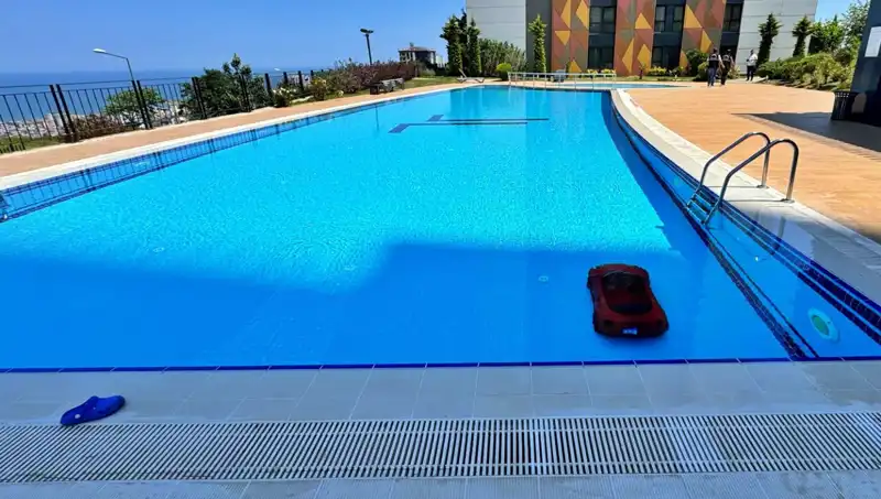 Samsun’da Akülü Araba Faciası: 4 Yaşındaki Çocuk Havuzda Hayat Mücadelesi Verdi!