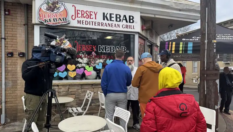 Türk Ailenin Şok Edici Yeşil Kart Macerası: Gözaltına Alındılar!