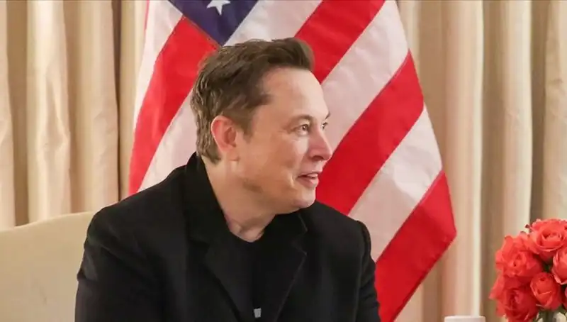 Elon Musk, Trump'a Destek Verirken Zelenski'yi Suçladı: Tartışmanın Ardındaki Gerçekler