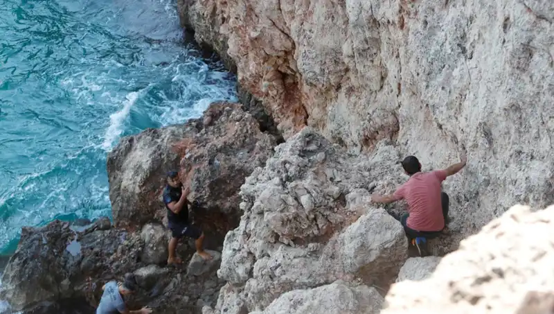 Eşi ile Görüntülü Görüşme, Hayatını Kurtaran Anı Aydınlattı